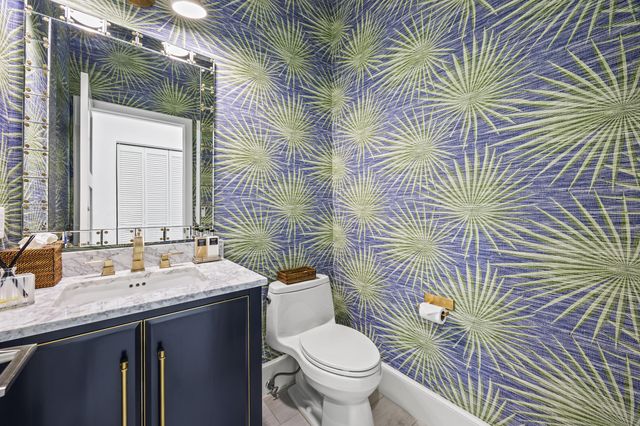 118 N Village Way, Jupiter, FL 33458