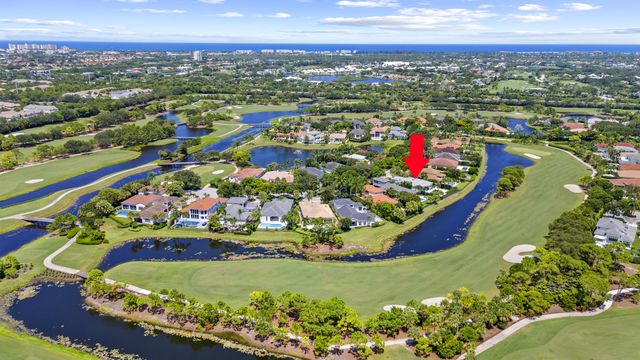 118 N Village Way, Jupiter, FL 33458