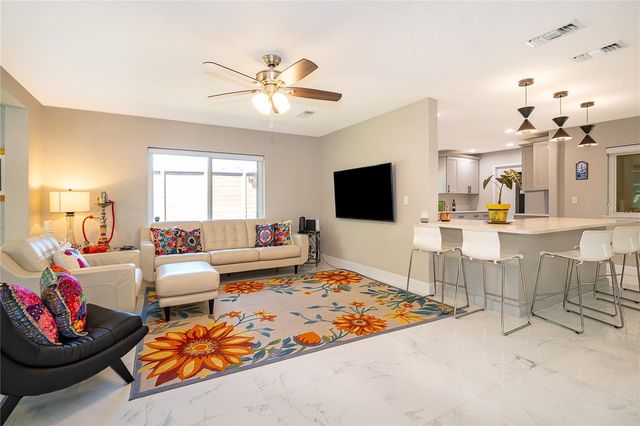 502 OAK LANE, Maitland, FL 32751