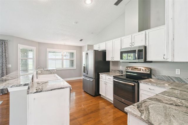 118 WOOD RIDGE TRAIL, Sanford, FL 32771
