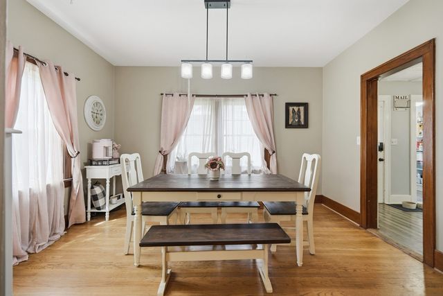 1024 W 15th Street, Davenport, IA 52804