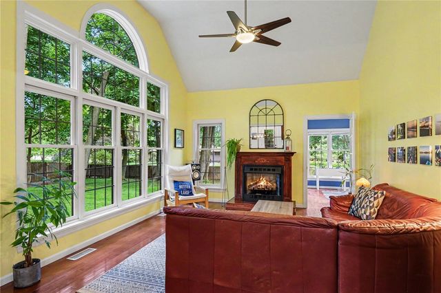 676 Admiralty Way, Webster, NY 14580