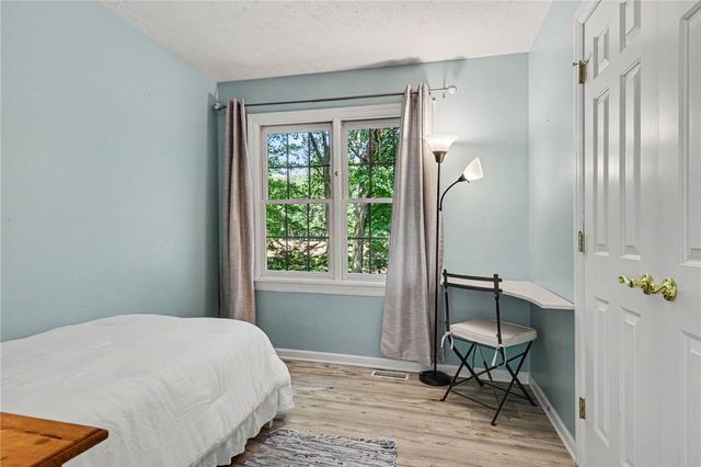 676 Admiralty Way, Webster, NY 14580