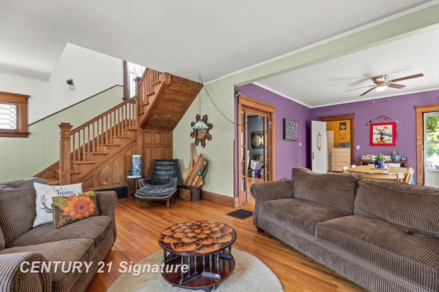 206 N Wenona Avenue, Bay City, MI 48706