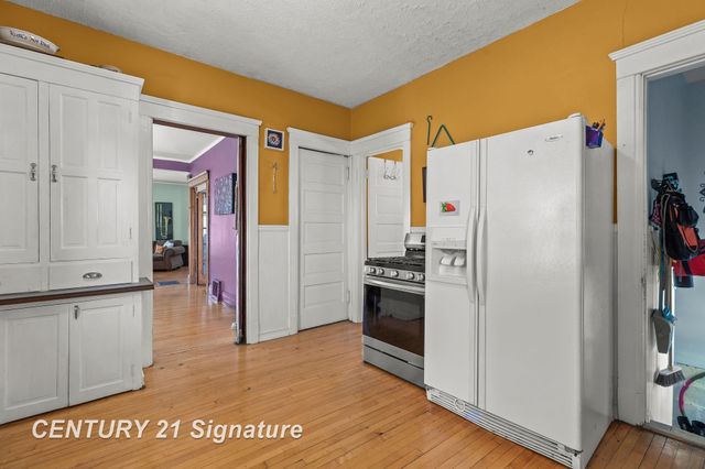 206 N Wenona Avenue, Bay City, MI 48706
