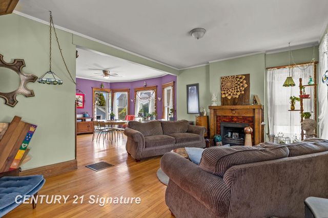 206 N Wenona Avenue, Bay City, MI 48706