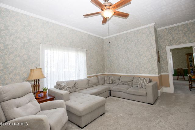 307 N Green Street, Parkton, NC 28371