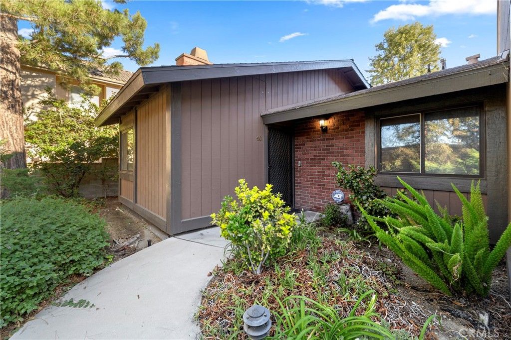 14456 Foothill Boulevard 40, Sylmar, CA 91342 — exterior