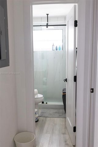 310 NE 12th Ave, Pompano Beach, FL 33060