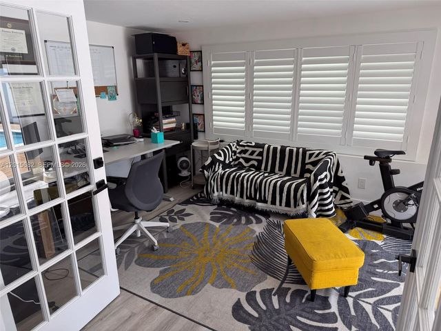 310 NE 12th Ave, Pompano Beach, FL 33060