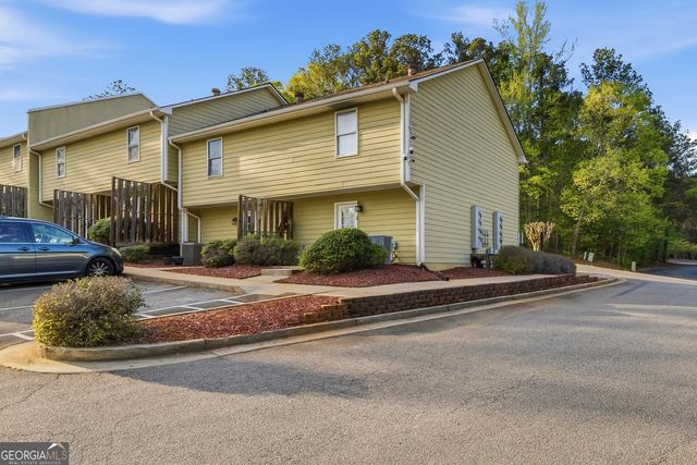 105 Westchester Drive APT A8, Athens, GA 30606