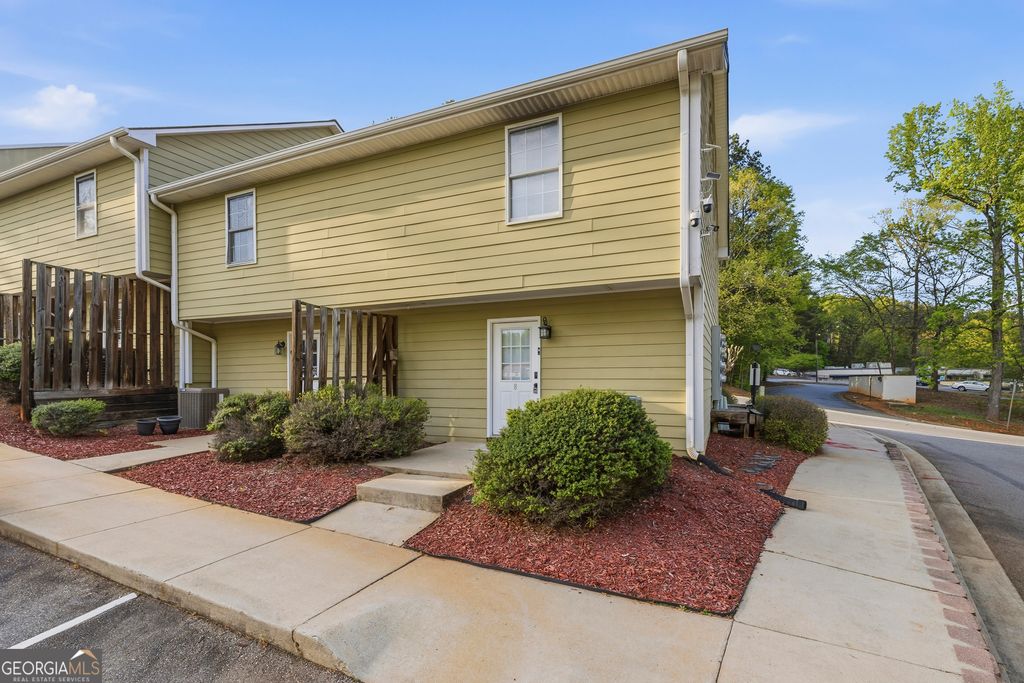105 Westchester Drive APT A8, Athens, GA 30606