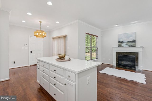 14300 BROADWINGED DR, Gainesville, VA 20155