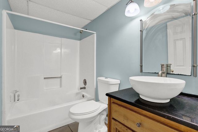 5010 Oak Tree Lane, Stone Mountain, GA 30087