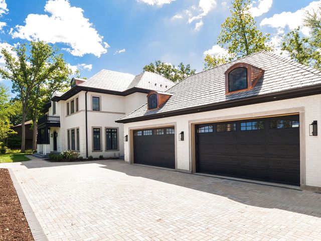 1 Morrison Road, Northbrook, IL 60062