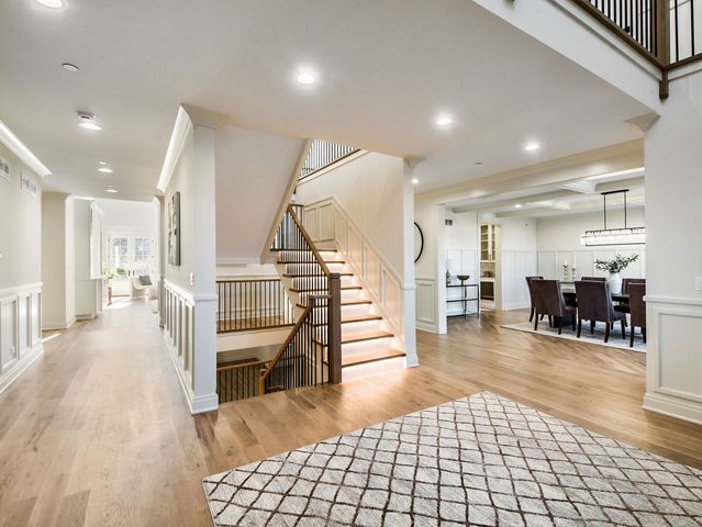 1 Morrison Road, Northbrook, IL 60062