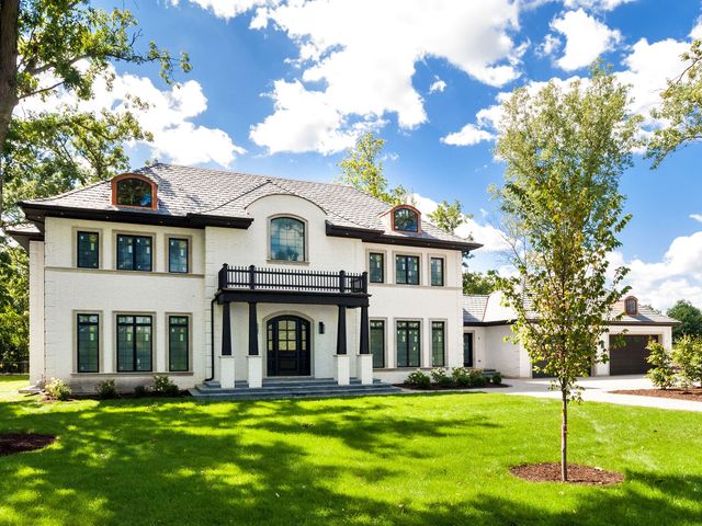 1 Morrison Road, Northbrook, IL 60062