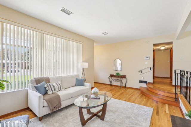 2439 GAYLAND Road, Jacksonville, FL 32218