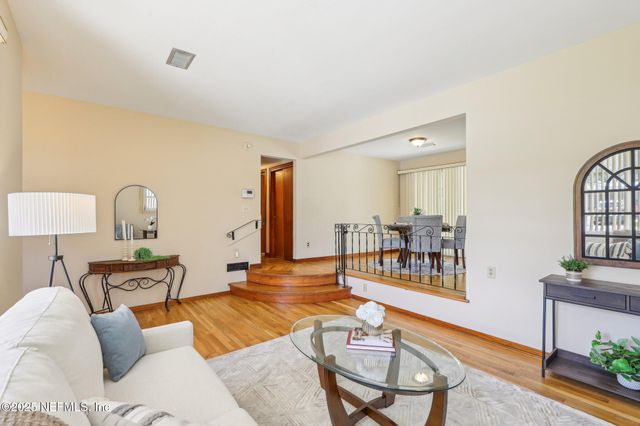 2439 GAYLAND Road, Jacksonville, FL 32218
