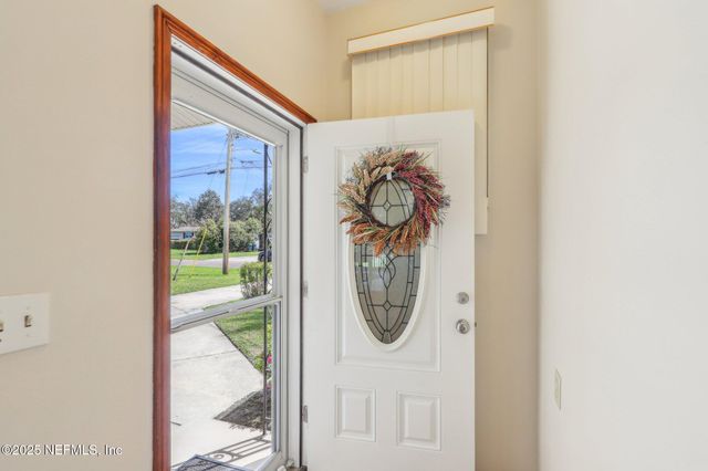 2439 GAYLAND Road, Jacksonville, FL 32218