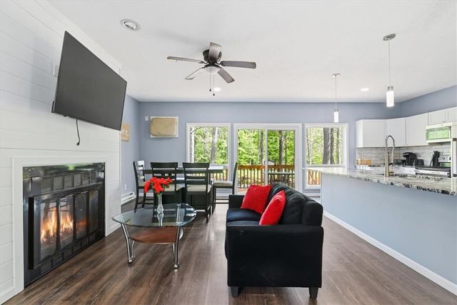 3120 Greenbriar Drive, East Stroudsburg, PA 18301