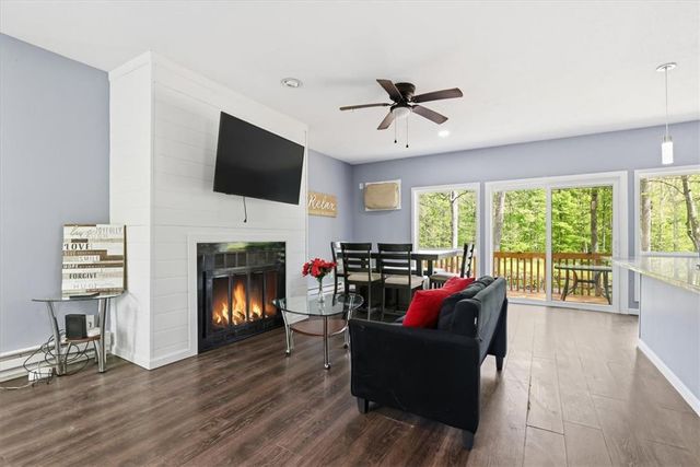 3120 Greenbriar Drive, East Stroudsburg, PA 18301