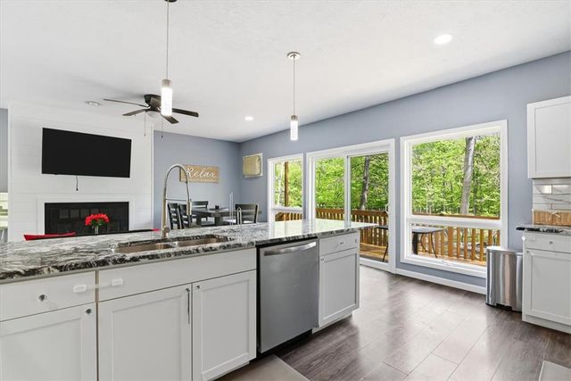 3120 Greenbriar Drive, East Stroudsburg, PA 18301