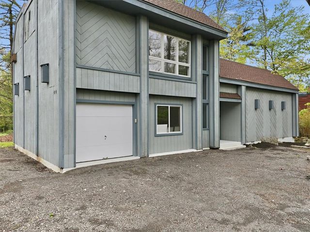 3120 Greenbriar Drive, East Stroudsburg, PA 18301