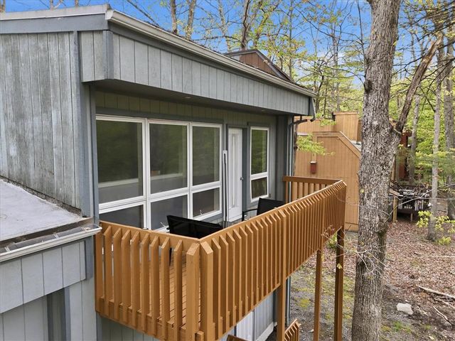 3120 Greenbriar Drive, East Stroudsburg, PA 18301