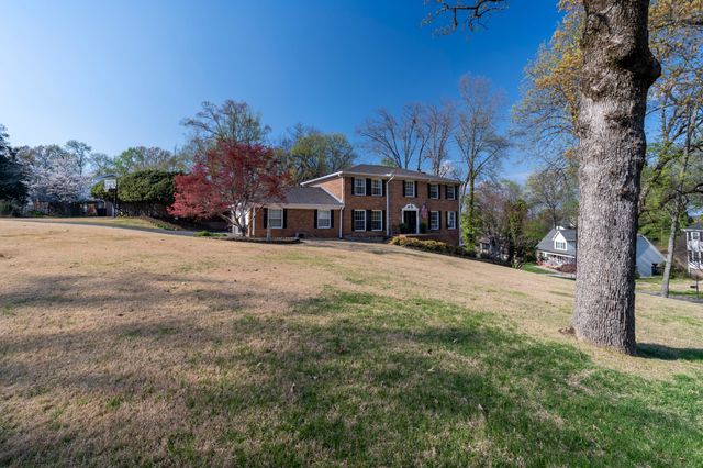 4907 Bal Harbor Drive, Chattanooga, TN 37416