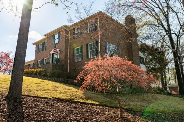 4907 Bal Harbor Drive, Chattanooga, TN 37416