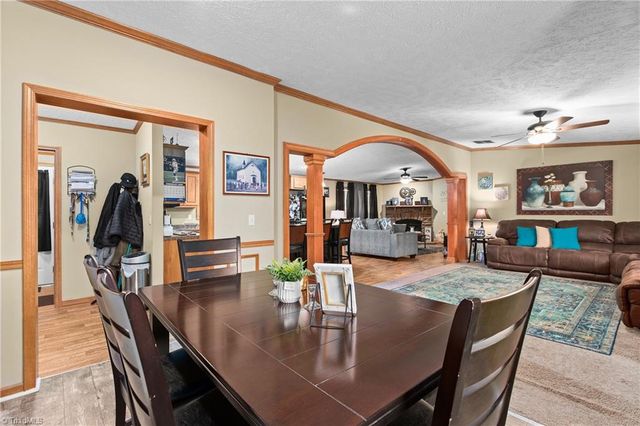 1030 Endeavour Lane, Walnut Cove, NC 27052