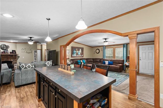 1030 Endeavour Lane, Walnut Cove, NC 27052