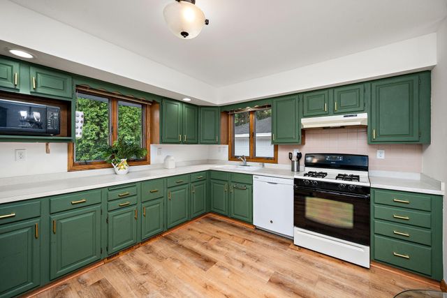 3411 Yates Avenue N, Crystal, MN 55422