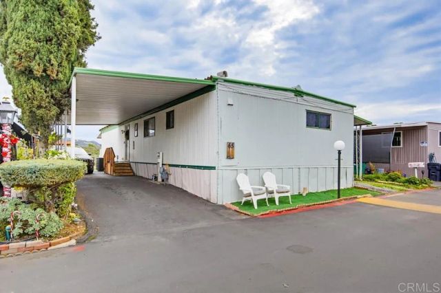 12970 Highway 8 Business SPC 65, El Cajon, CA 92021