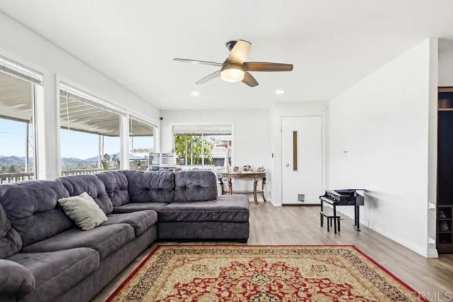 12970 Highway 8 Business SPC 65, El Cajon, CA 92021