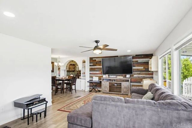 12970 Highway 8 Business SPC 65, El Cajon, CA 92021