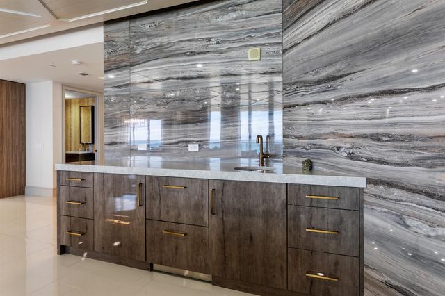 2700 N Ocean Drive 501a, Singer Island, FL 33404