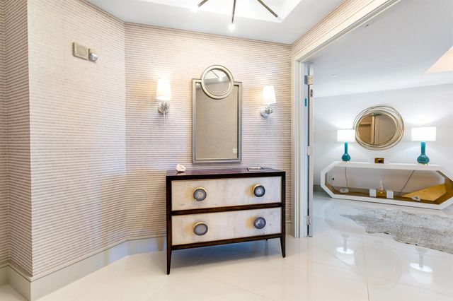 2700 N Ocean Drive 501a, Singer Island, FL 33404