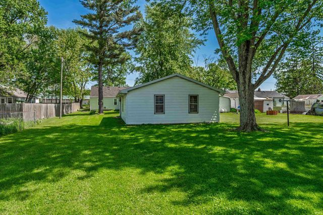 3525 S Hoyt Avenue, Muncie, IN 47302