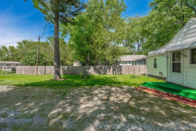 3525 S Hoyt Avenue, Muncie, IN 47302