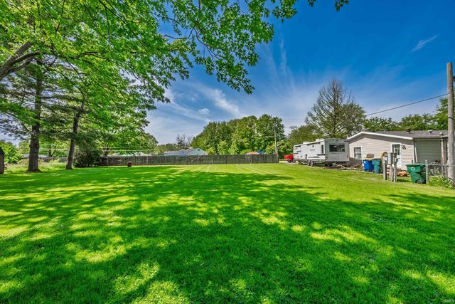 3525 S Hoyt Avenue, Muncie, IN 47302