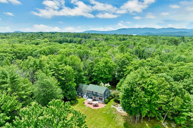 79 Waumbeck Road, Wolfeboro, NH 03894
