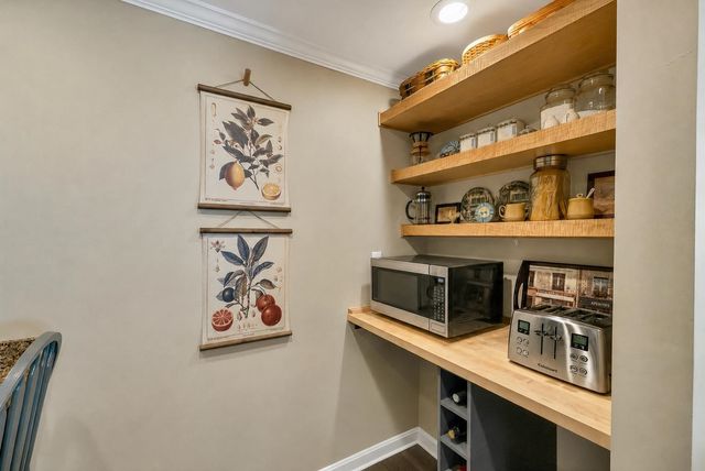 79 Waumbeck Road, Wolfeboro, NH 03894
