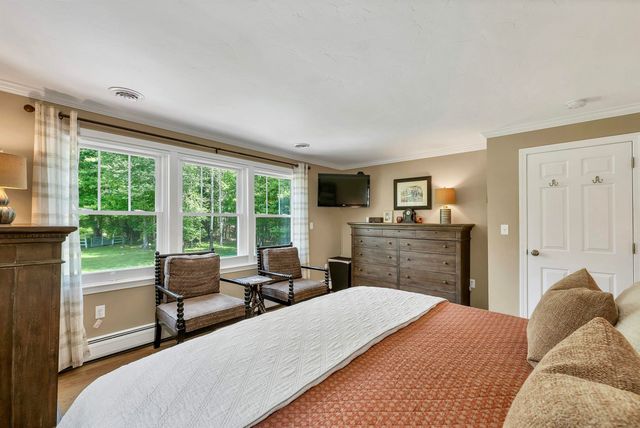 79 Waumbeck Road, Wolfeboro, NH 03894