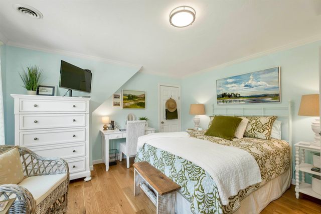 79 Waumbeck Road, Wolfeboro, NH 03894