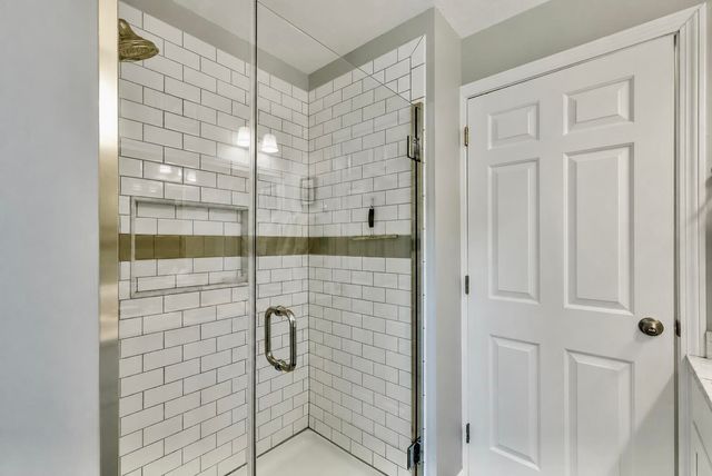 79 Waumbeck Road, Wolfeboro, NH 03894