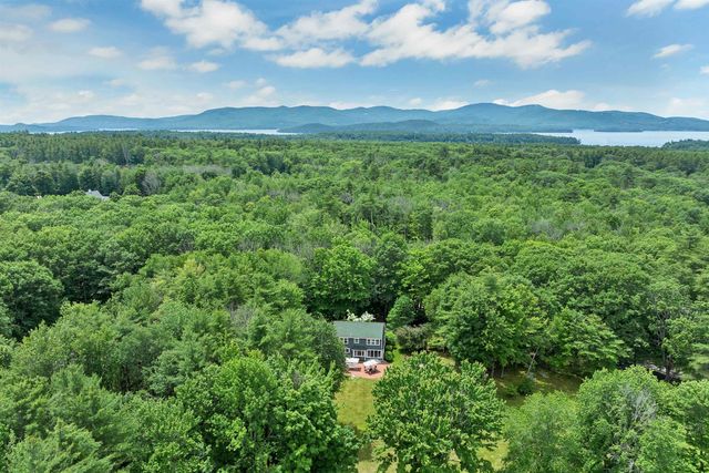 79 Waumbeck Road, Wolfeboro, NH 03894