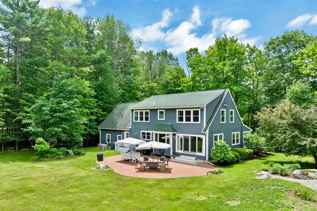 79 Waumbeck Road, Wolfeboro, NH 03894