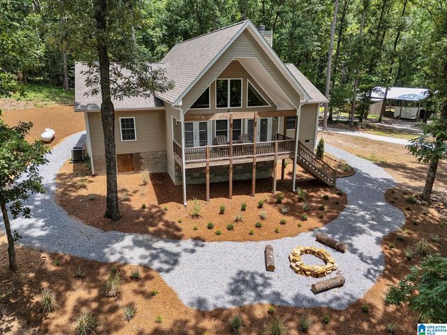 84 RUSTIC OAKS DRIVE, Westover, AL 35147